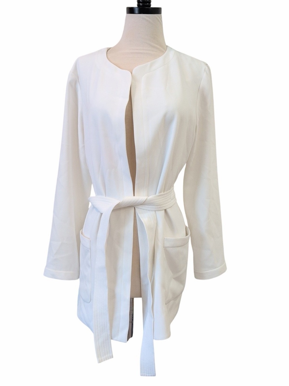 Little Moon White Collarless Blazer with Belt and Pockets